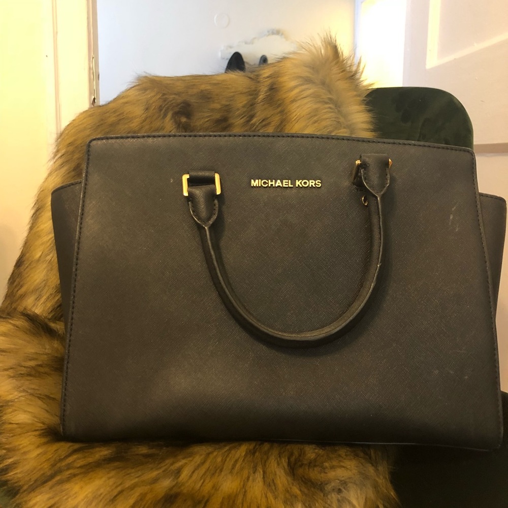 Medium black Michael kors handbag